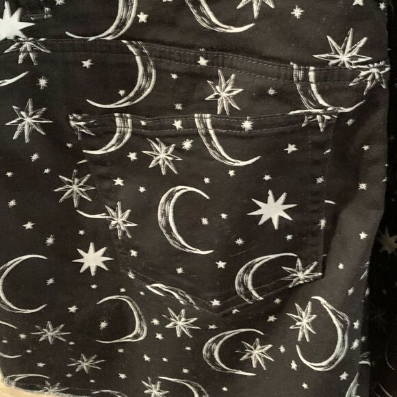 Hot topic celestial short alls - Picture 3 of 13